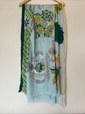 inouitoosh scarf